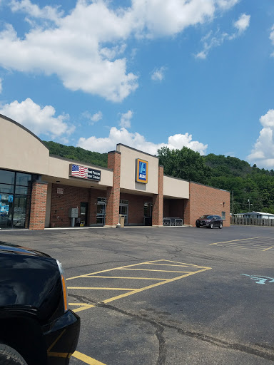 Supermarket «ALDI», reviews and photos, 932 E State St, Athens, OH 45701, USA