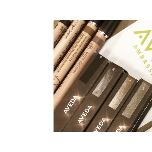 Day Spa «The Blue Daisy Day Spa Salon Boutique», reviews and photos, 21029 W Main St, Buckeye, AZ 85396, USA