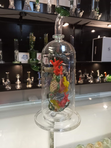 Tobacco Shop «Four Two Zero Peace Avenue», reviews and photos, 6656 US-1, Port St Lucie, FL 34952, USA