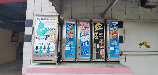 Car Wash «Chesterfield Auto Wash», reviews and photos, 47720 Gratiot Ave, Chesterfield, MI 48051, USA