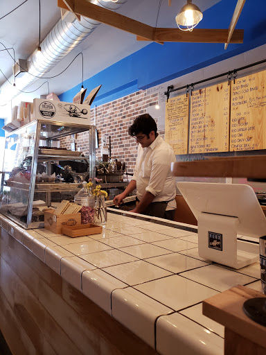 Coffee Shop «Flux Coffee», reviews and photos, 211 Main St, Farmingdale, NY 11735, USA