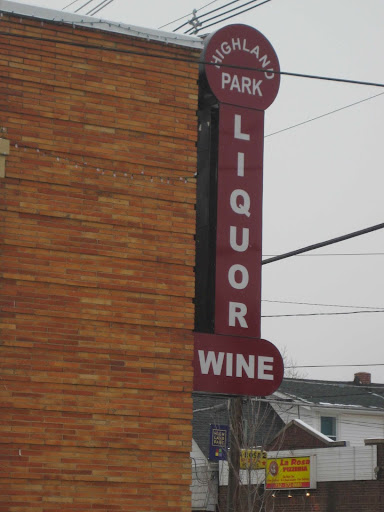 Liquor Store «Highland Park Wine & Liquors», reviews and photos, 97 Woodbridge Ave, Highland Park, NJ 08904, USA