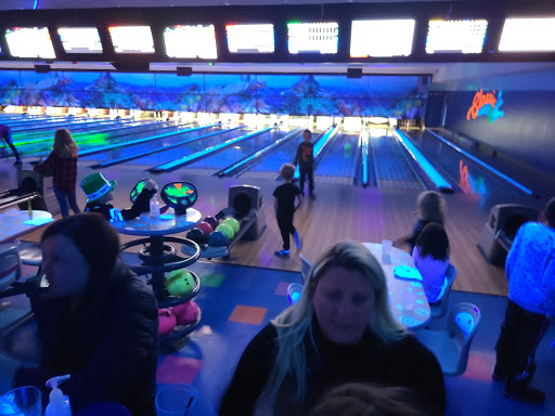 Bowling Alley «Classic Lanes», reviews and photos, 7501 S Howell Ave, Oak Creek, WI 53154, USA