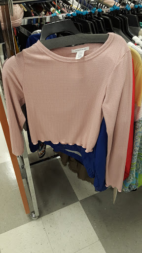 Department Store «T.J. Maxx», reviews and photos, 417 Mary Esther Cut Off NW, Fort Walton Beach, FL 32548, USA