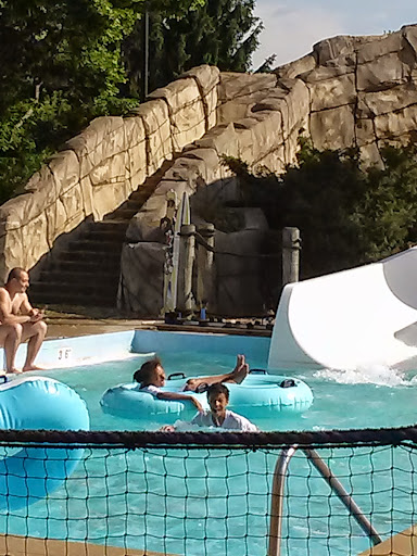 Water Park «Phillips Park Family Aquatic Center», reviews and photos, 828 Montgomery Rd, Aurora, IL 60505, USA