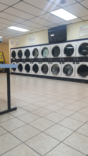 Laundromat «All Clean Coin Laundry», reviews and photos, 3090 Aloma Ave #110, Winter Park, FL 32792, USA
