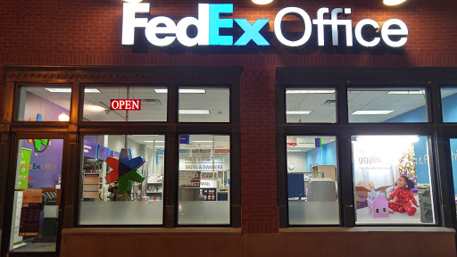 Print Shop «FedEx Office Print & Ship Center», reviews and photos, 715 D St SE, Washington, DC 20003, USA