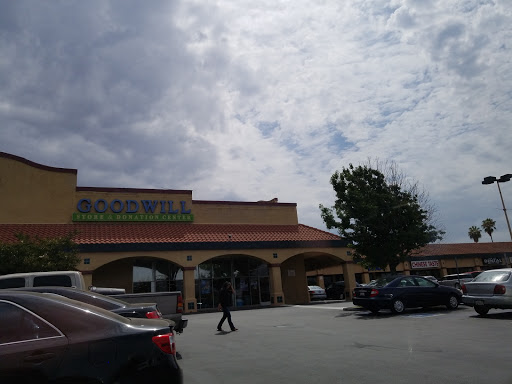 Thrift Store «Goodwill - La Mirada», reviews and photos, 14535 Telegraph Rd, La Mirada, CA 90638, USA