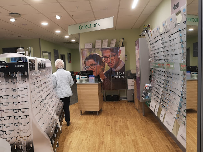 Specsavers Opticians and Audiologists - Newton Mearns