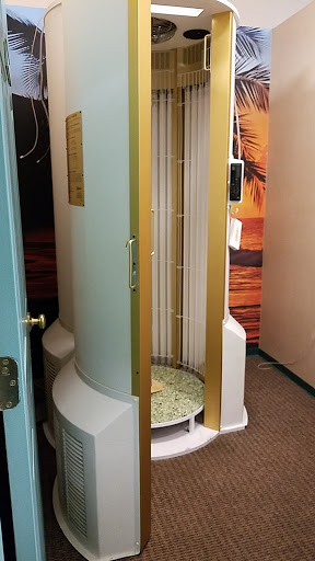 Beauty Salon «Aisha Beauty Salon & Spa», reviews and photos, 4118 Town Center Blvd, Orlando, FL 32837, USA