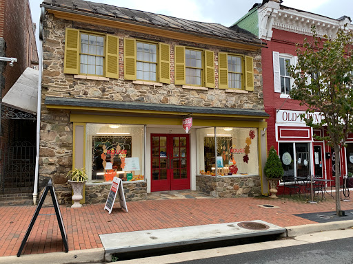 Day Spa «Rouge - Beauty, Spa, & Apothecary Boutique», reviews and photos, 17 S King St, Leesburg, VA 20175, USA