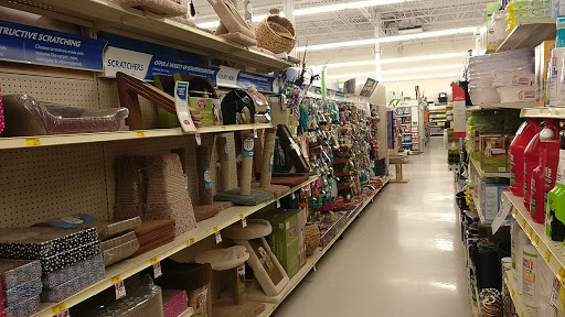 Pet Supply Store «PetSmart», reviews and photos, 70 Worcester-Providence Turnpike #240, Millbury, MA 01527, USA