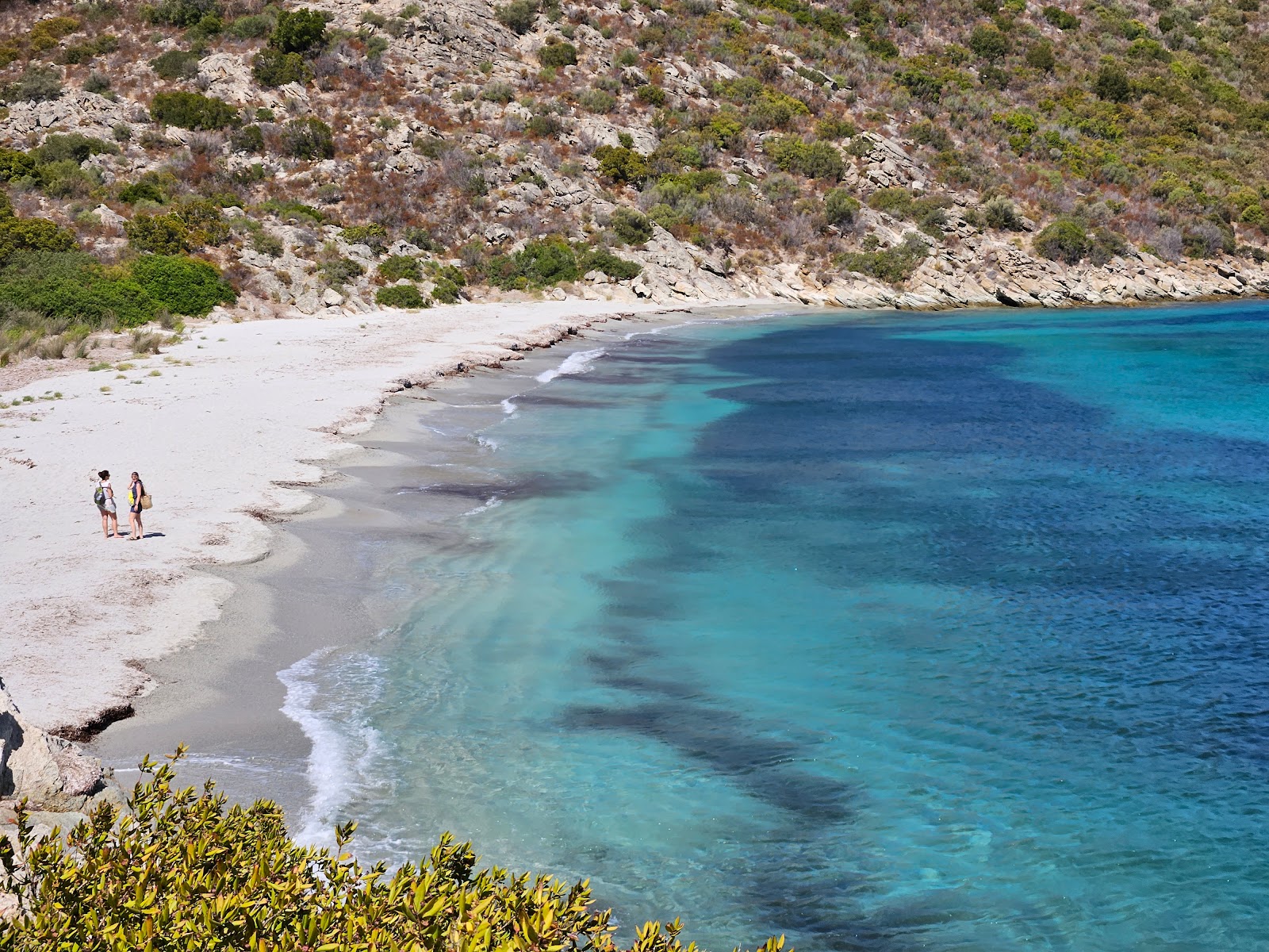Φωτογραφία του Plage de Fiume Bughju ubicado en área natural