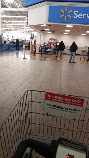 Department Store «Walmart Supercenter», reviews and photos, 3400 Steelyard Dr, Cleveland, OH 44109, USA