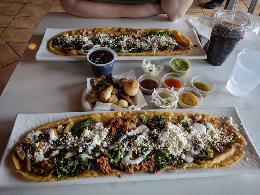 Shopping Mall «Signal Hills Shopping Center», reviews and photos, 1225 S Robert St, West St Paul, MN 55118, USA