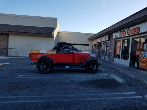 Coffee Shop «Yum Yum Donuts», reviews and photos, 23342 Lyons Ave, Newhall, CA 91321, USA