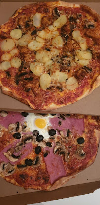Plats et boissons du Pizzeria Ad'pizza à La Rivière-de-Corps - n°2