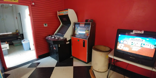 Toy Store «Classic Plastics Toy Store», reviews and photos, 406 Market St, Parkersburg, WV 26101, USA