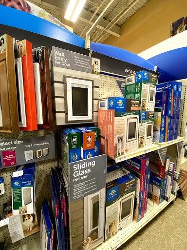 Pet Supply Store «PetSmart», reviews and photos, 6501 Baltimore National Pike, Catonsville, MD 21228, USA