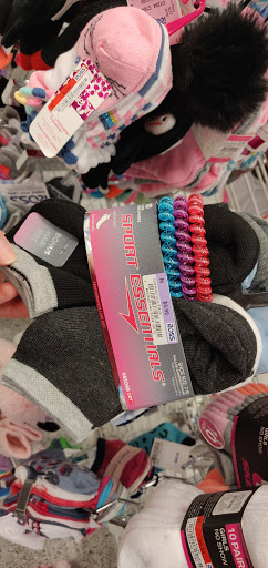 Clothing Store «Ross Dress for Less», reviews and photos, 3201 Eastway Dr, Charlotte, NC 28205, USA