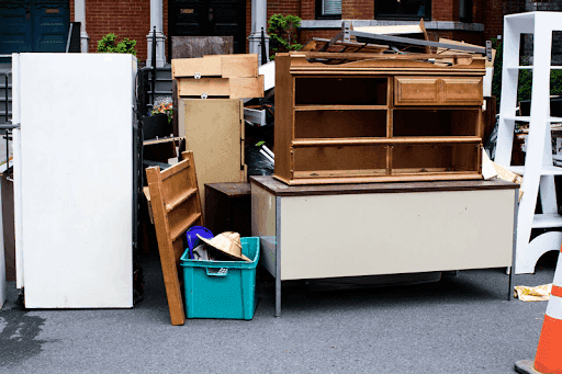 Vacia Tu Piso® ♻️ Recogida De Muebles 🚛 Vaciado De Pisos Madrid 🏡 Reciclaje 💯