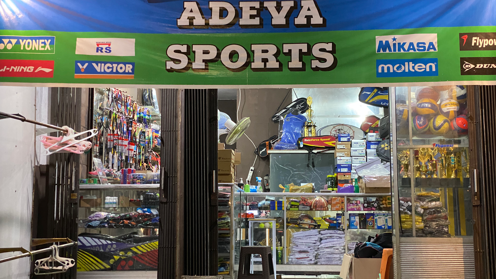 Gambar Adeva Sports (badminton And Tennis Specialist)