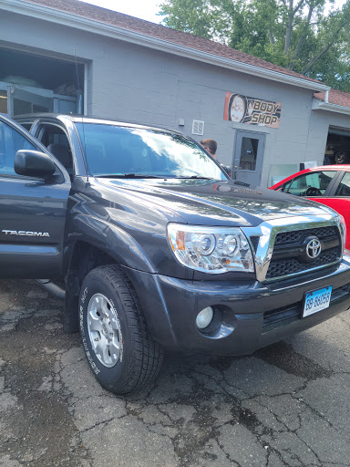 Used Car Dealer «The Car Place», reviews and photos, 115 Main St, Somers, CT 06071, USA