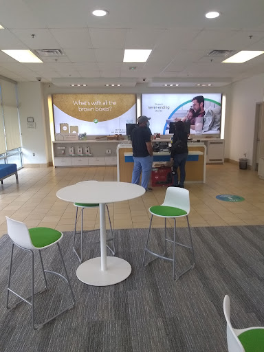 Cable Company «Cox Solutions Store», reviews and photos, 1140 N Military Hwy #810, Norfolk, VA 23502, USA