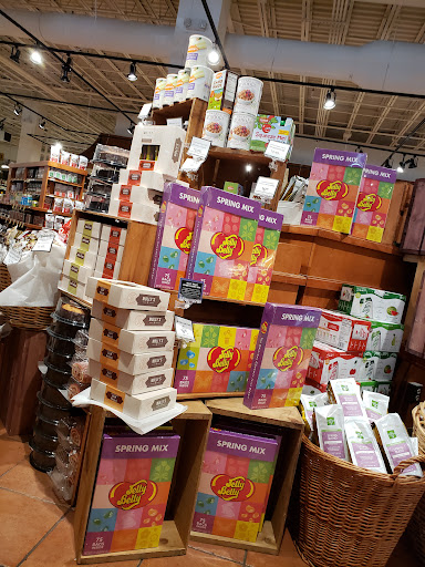 Supermarket «The Fresh Market», reviews and photos, 2207 Colonial Ave SW, Roanoke, VA 24015, USA