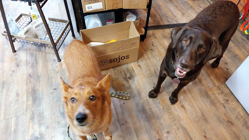 Pet Store «Earthwise Pet - Southlake», reviews and photos, 100 W Southlake Blvd #150, Southlake, TX 76092, USA