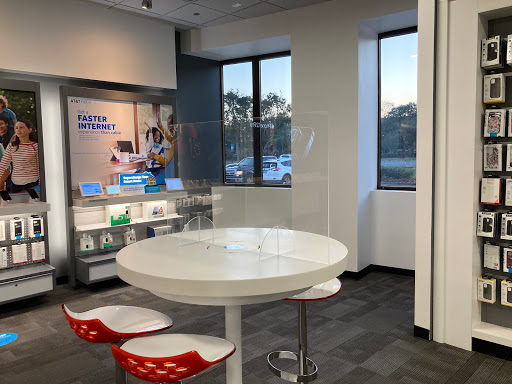 Cell Phone Store «AT&T», reviews and photos, 9039 Southside Blvd Suite 200, Jacksonville, FL 32256, USA