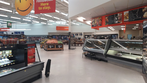 Department Store «Walmart Supercenter», reviews and photos, 1015 New Moody Ln, La Grange, KY 40031, USA