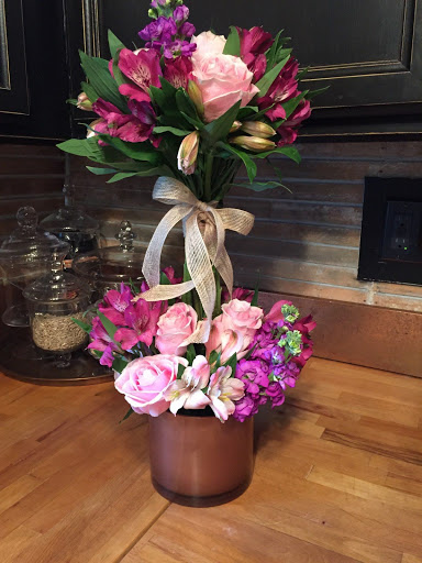 Florist «The Flower Shop», reviews and photos, 121 N 3rd St, Tooele, UT 84074, USA