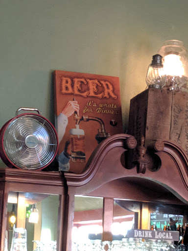 Grocery Store «Hockinson Market», reviews and photos, 15814 NE 182nd Ave, Brush Prairie, WA 98606, USA