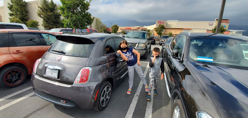 Mitsubishi Dealer «Universal Auto Group dba Glendale Mitsubishi», reviews and photos, 1235 S Brand Blvd, Glendale, CA 91204, USA