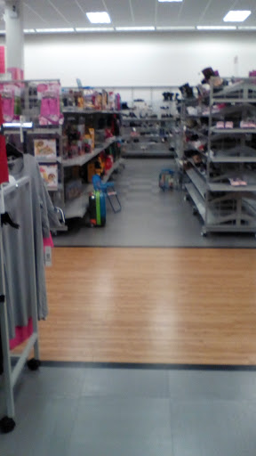 Clothing Store «Burlington Coat Factory», reviews and photos, 3455 Towne Blvd, Middletown, OH 45005, USA