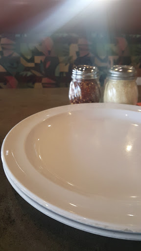 Pizza Restaurant «Round Table Pizza», reviews and photos, 34410 16th Ave S, Federal Way, WA 98003, USA