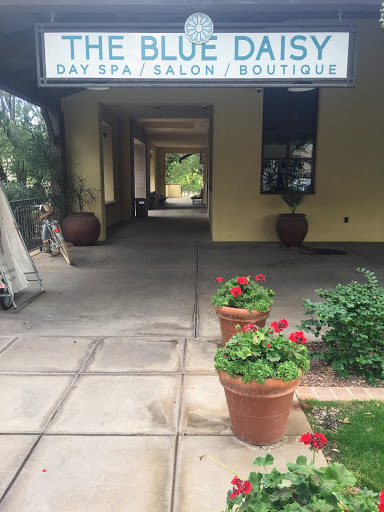 Day Spa «The Blue Daisy Day Spa Salon Boutique», reviews and photos, 21029 W Main St, Buckeye, AZ 85396, USA