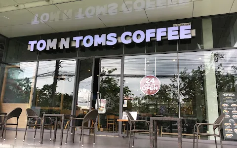 Tom n Toms Coffee (Lime Light) image