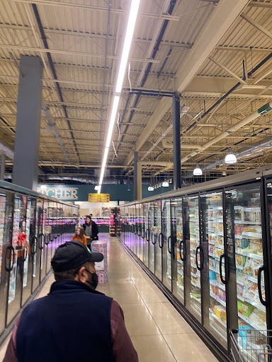 Grocery Store «Whole Foods Market», reviews and photos, 94 Derby St, Hingham, MA 02043, USA