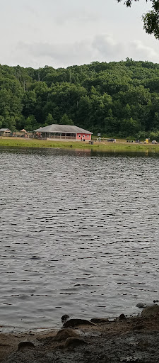 Park «Bethany Veterans Memorial Park», reviews and photos, 265 Beacon Rd, Bethany, CT 06524, USA