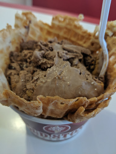 Ice Cream Shop «Cold Stone Creamery», reviews and photos, 129 Bleachery Blvd s, Asheville, NC 28805, USA