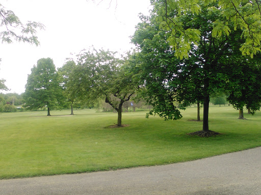 Golf Course «Hudson Mills Metropark Golf Course», reviews and photos, 4800 Dexter-Pinckney Rd, Dexter, MI 48130, USA