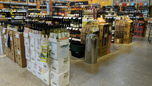 Grocery Store «Whole Foods Market», reviews and photos, 4100 University Ave, West Des Moines, IA 50266, USA