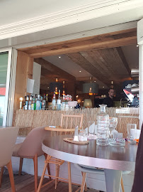 Atmosphère du Restaurant La Foliiiiiiie Douce à Larmor-Plage - n°5