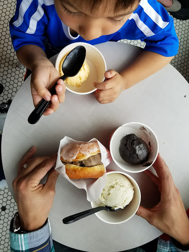 Ice Cream Shop «Milkjam Creamery», reviews and photos, 2743 Lyndale Ave S, Minneapolis, MN 55408, USA