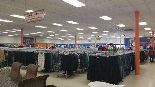 Thrift Store «Goodwill of North Georgia: Stockbridge Store, Career Center and Donation Center», reviews and photos, 3871 GA-138, Stockbridge, GA 30281, USA