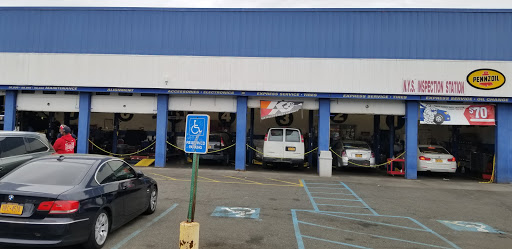 Auto Parts Store «Pep Boys Auto Parts & Service», reviews and photos, 61-01 Metropolitan Ave, Ridgewood, NY 11385, USA