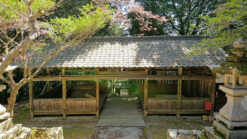 八幡神社