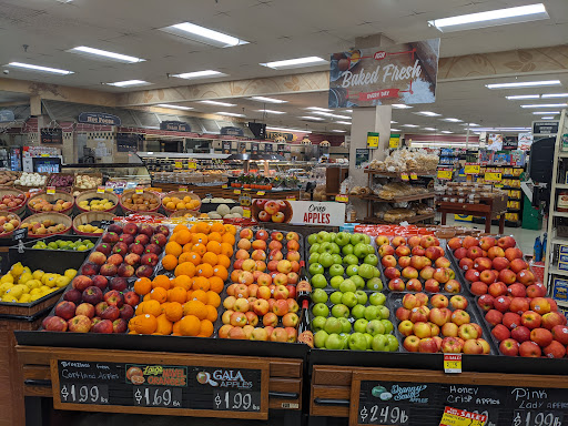 Market «Adams Hometown Market», reviews and photos, 115 Main St, Monson, MA 01057, USA